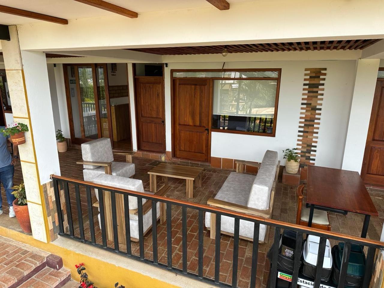 Pliosaurio Campestre Hotel Villa de Leyva