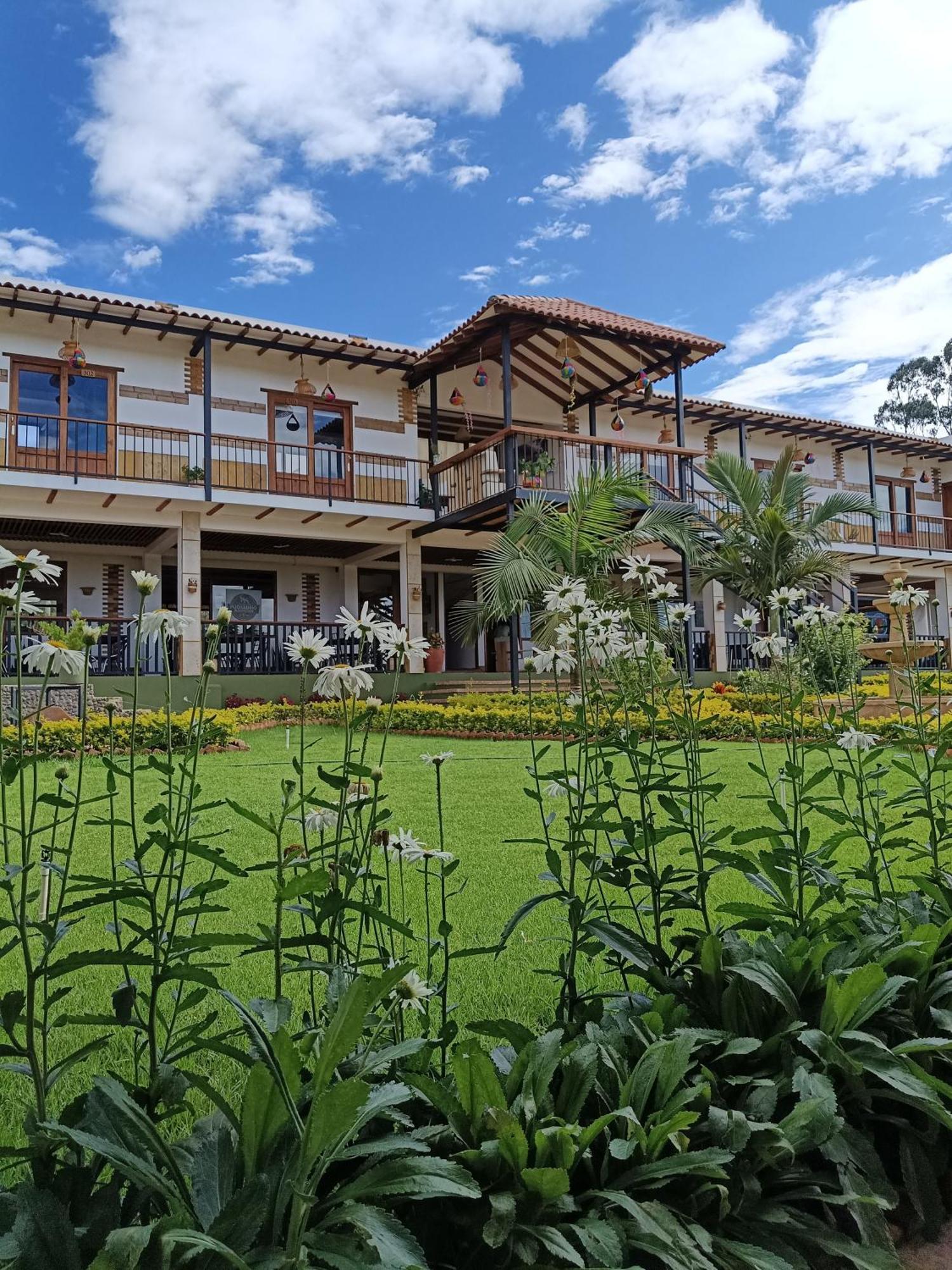 Pliosaurio Campestre Hotel